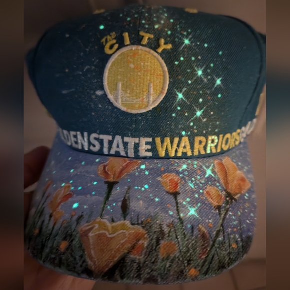 1 of 1 Custom Painted Golden State Warriors Hat - Picture 3 of 3